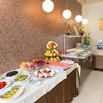 Regata Palace Ξενοδοχείο 4*