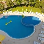 Ξενοδοχείο Regata Palace 4*