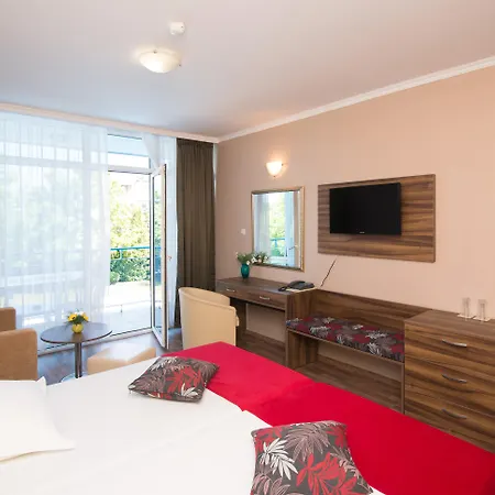 Regata Palace 4*