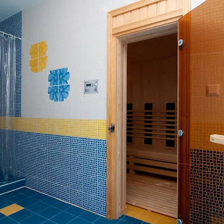 Хотел Regata Palace 4*