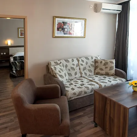 Regata Palace 4*